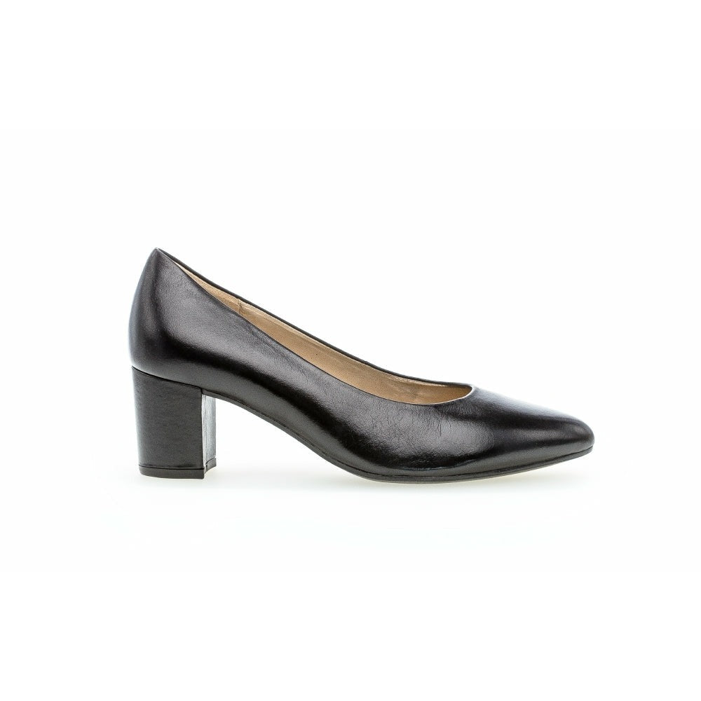 Soft leather sale court shoes